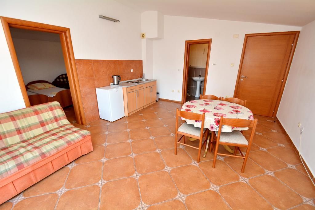Guesthouse Mb Knezevic Budva Exterior foto